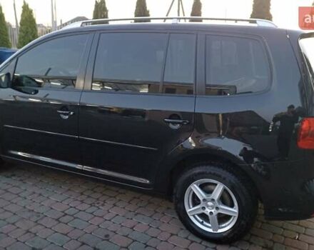 Черный Фольксваген Туран, объемом двигателя 1.6 л и пробегом 165 тыс. км за 13250 $, фото 25 на Automoto.ua