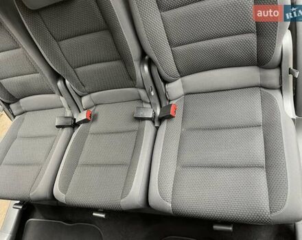 Черный Фольксваген Туран, объемом двигателя 1.4 л и пробегом 207 тыс. км за 10777 $, фото 132 на Automoto.ua