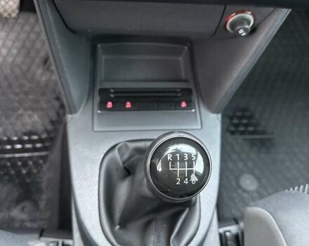 Чорний Фольксваген Туран, об'ємом двигуна 2 л та пробігом 248 тис. км за 13150 $, фото 22 на Automoto.ua