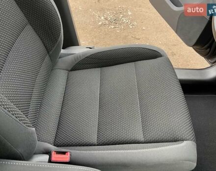 Черный Фольксваген Туран, объемом двигателя 1.4 л и пробегом 207 тыс. км за 10777 $, фото 45 на Automoto.ua