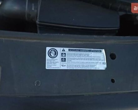 Черный Фольксваген Туран, объемом двигателя 1.6 л и пробегом 165 тыс. км за 13250 $, фото 83 на Automoto.ua