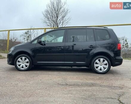 Черный Фольксваген Туран, объемом двигателя 1.4 л и пробегом 207 тыс. км за 10777 $, фото 110 на Automoto.ua