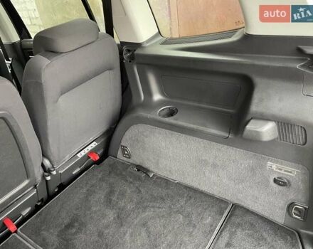 Черный Фольксваген Туран, объемом двигателя 1.4 л и пробегом 207 тыс. км за 10777 $, фото 197 на Automoto.ua