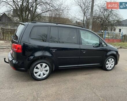 Черный Фольксваген Туран, объемом двигателя 1.4 л и пробегом 207 тыс. км за 10777 $, фото 189 на Automoto.ua