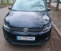 Черный Фольксваген Туран, объемом двигателя 1.6 л и пробегом 293 тыс. км за 10500 $, фото 1 на Automoto.ua