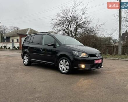 Черный Фольксваген Туран, объемом двигателя 1.4 л и пробегом 207 тыс. км за 10777 $, фото 115 на Automoto.ua
