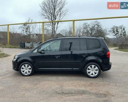 Черный Фольксваген Туран, объемом двигателя 1.4 л и пробегом 207 тыс. км за 10777 $, фото 109 на Automoto.ua