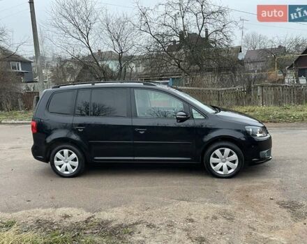 Черный Фольксваген Туран, объемом двигателя 1.4 л и пробегом 207 тыс. км за 10777 $, фото 3 на Automoto.ua