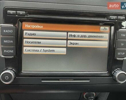 Черный Фольксваген Туран, объемом двигателя 1.4 л и пробегом 207 тыс. км за 10777 $, фото 66 на Automoto.ua