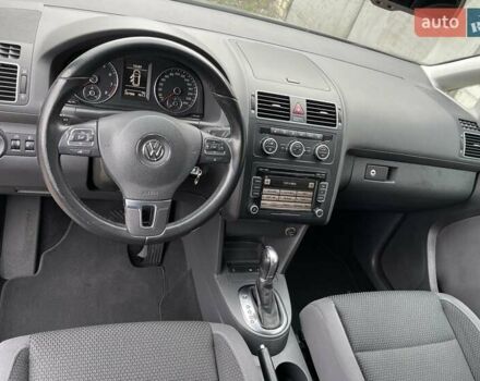 Черный Фольксваген Туран, объемом двигателя 1.4 л и пробегом 207 тыс. км за 10777 $, фото 38 на Automoto.ua