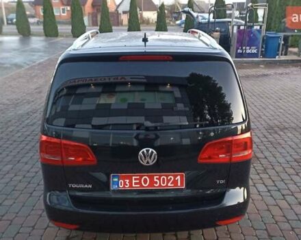Черный Фольксваген Туран, объемом двигателя 1.6 л и пробегом 165 тыс. км за 13250 $, фото 16 на Automoto.ua
