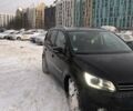 Черный Фольксваген Туран, объемом двигателя 1.97 л и пробегом 230 тыс. км за 13500 $, фото 1 на Automoto.ua