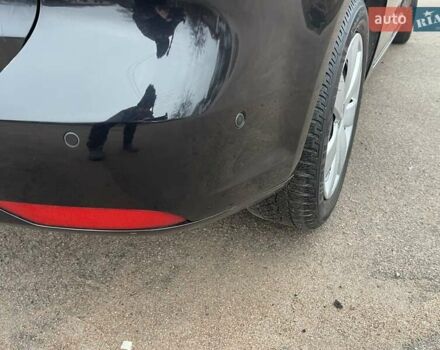 Черный Фольксваген Туран, объемом двигателя 1.4 л и пробегом 207 тыс. км за 10777 $, фото 30 на Automoto.ua