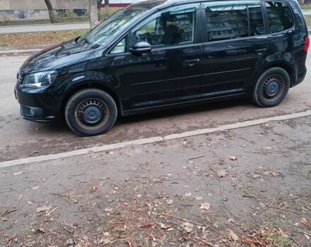 Черный Фольксваген Туран, объемом двигателя 1.6 л и пробегом 293 тыс. км за 10500 $, фото 2 на Automoto.ua