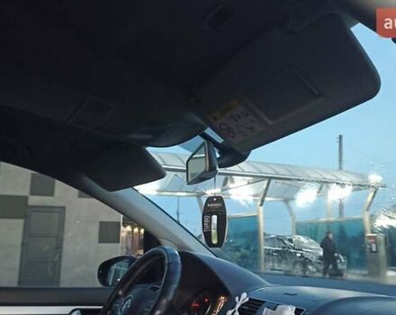 Черный Фольксваген Туран, объемом двигателя 1.6 л и пробегом 165 тыс. км за 13250 $, фото 33 на Automoto.ua