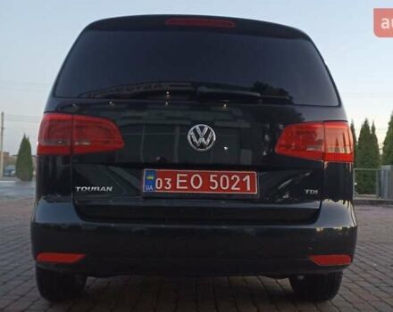 Черный Фольксваген Туран, объемом двигателя 1.6 л и пробегом 165 тыс. км за 13250 $, фото 15 на Automoto.ua