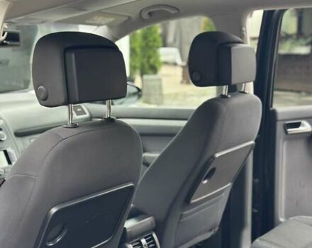 Черный Фольксваген Туран, объемом двигателя 1.6 л и пробегом 250 тыс. км за 9500 $, фото 14 на Automoto.ua