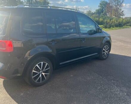 Черный Фольксваген Туран, объемом двигателя 1.6 л и пробегом 295 тыс. км за 12100 $, фото 3 на Automoto.ua