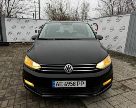 Черный Фольксваген Туран, объемом двигателя 2 л и пробегом 240 тыс. км за 12999 $, фото 4 на Automoto.ua