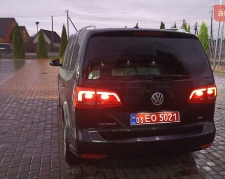 Черный Фольксваген Туран, объемом двигателя 1.6 л и пробегом 165 тыс. км за 13250 $, фото 95 на Automoto.ua