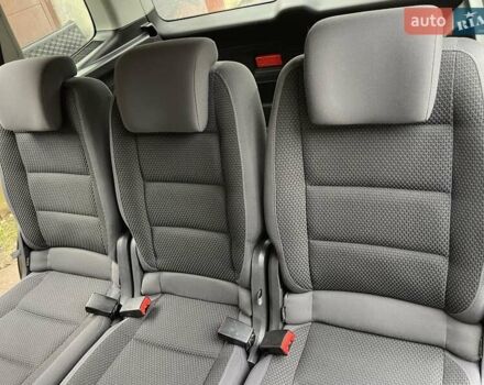 Черный Фольксваген Туран, объемом двигателя 1.4 л и пробегом 207 тыс. км за 10777 $, фото 131 на Automoto.ua