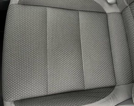 Черный Фольксваген Туран, объемом двигателя 1.4 л и пробегом 207 тыс. км за 10777 $, фото 62 на Automoto.ua