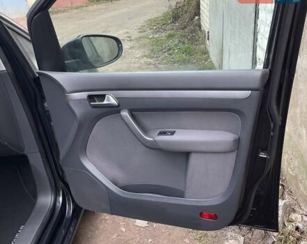 Черный Фольксваген Туран, объемом двигателя 1.4 л и пробегом 207 тыс. км за 10777 $, фото 200 на Automoto.ua