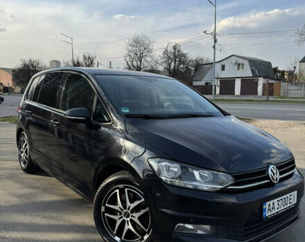 Черный Фольксваген Туран, объемом двигателя 1.6 л и пробегом 300 тыс. км за 13500 $, фото 9 на Automoto.ua