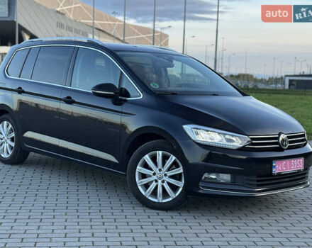 Черный Фольксваген Туран, объемом двигателя 1.97 л и пробегом 260 тыс. км за 15499 $, фото 14 на Automoto.ua