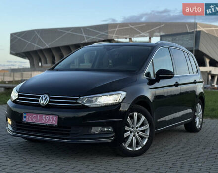 Черный Фольксваген Туран, объемом двигателя 1.97 л и пробегом 260 тыс. км за 15499 $, фото 27 на Automoto.ua