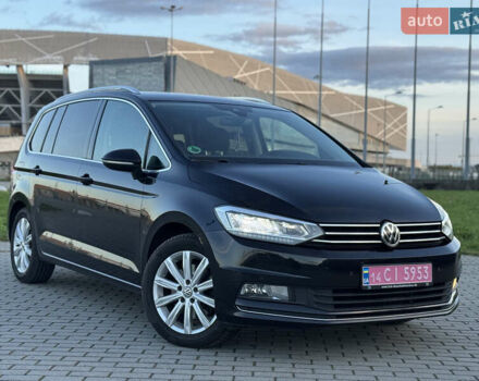 Черный Фольксваген Туран, объемом двигателя 1.97 л и пробегом 260 тыс. км за 15499 $, фото 9 на Automoto.ua