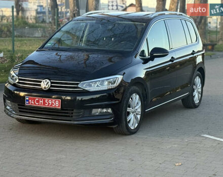 Чорний Фольксваген Туран, об'ємом двигуна 2 л та пробігом 239 тис. км за 16250 $, фото 4 на Automoto.ua