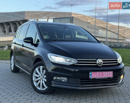 Черный Фольксваген Туран, объемом двигателя 1.97 л и пробегом 260 тыс. км за 15499 $, фото 3 на Automoto.ua
