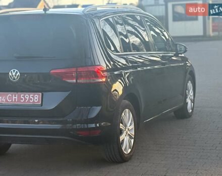Чорний Фольксваген Туран, об'ємом двигуна 2 л та пробігом 239 тис. км за 16250 $, фото 8 на Automoto.ua