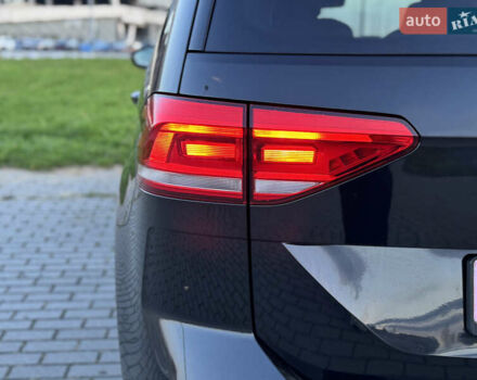 Черный Фольксваген Туран, объемом двигателя 1.97 л и пробегом 260 тыс. км за 15499 $, фото 39 на Automoto.ua