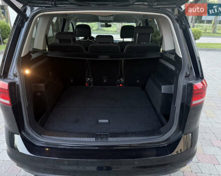 Чорний Фольксваген Туран, об'ємом двигуна 2 л та пробігом 239 тис. км за 16250 $, фото 60 на Automoto.ua