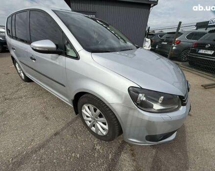 Черный Фольксваген Туран, объемом двигателя 3 л и пробегом 300 тыс. км за 10790 $, фото 7 на Automoto.ua