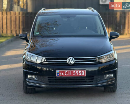Чорний Фольксваген Туран, об'ємом двигуна 2 л та пробігом 239 тис. км за 16250 $, фото 6 на Automoto.ua