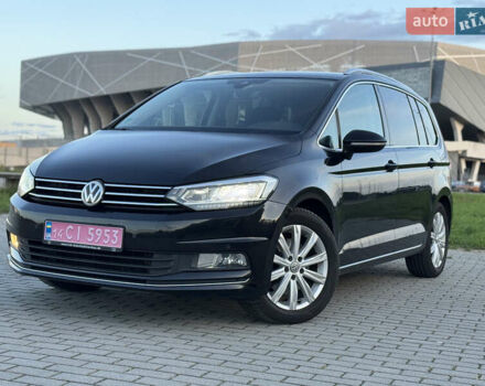 Черный Фольксваген Туран, объемом двигателя 1.97 л и пробегом 260 тыс. км за 15499 $, фото 25 на Automoto.ua