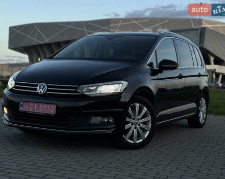 Черный Фольксваген Туран, объемом двигателя 1.97 л и пробегом 260 тыс. км за 15499 $, фото 24 на Automoto.ua