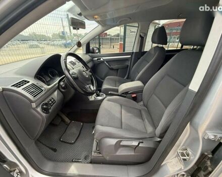 Черный Фольксваген Туран, объемом двигателя 3 л и пробегом 300 тыс. км за 10790 $, фото 11 на Automoto.ua