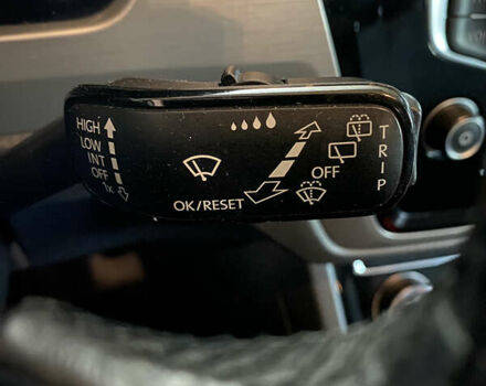 Черный Фольксваген Туран, объемом двигателя 1.97 л и пробегом 242 тыс. км за 14200 $, фото 57 на Automoto.ua