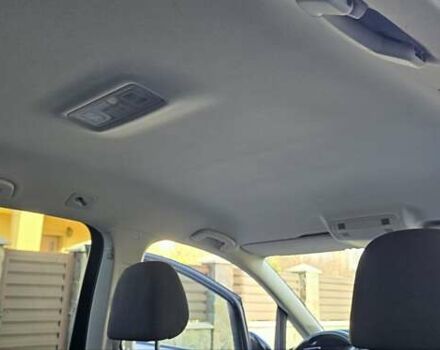 Черный Фольксваген Туран, объемом двигателя 1.6 л и пробегом 197 тыс. км за 14650 $, фото 35 на Automoto.ua