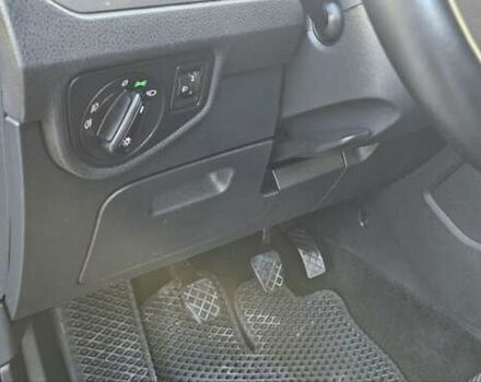 Черный Фольксваген Туран, объемом двигателя 1.6 л и пробегом 197 тыс. км за 14650 $, фото 23 на Automoto.ua