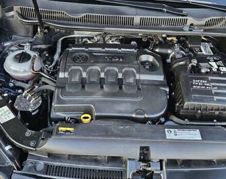 Черный Фольксваген Туран, объемом двигателя 1.6 л и пробегом 197 тыс. км за 14650 $, фото 44 на Automoto.ua