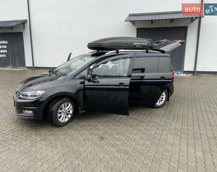 Черный Фольксваген Туран, объемом двигателя 1.97 л и пробегом 242 тыс. км за 14200 $, фото 36 на Automoto.ua