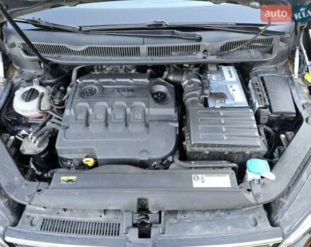 Чорний Фольксваген Туран, об'ємом двигуна 1.97 л та пробігом 240 тис. км за 14700 $, фото 14 на Automoto.ua