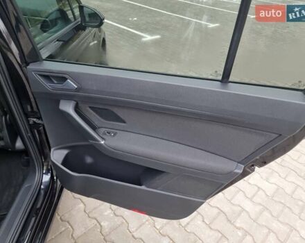 Чорний Фольксваген Туран, об'ємом двигуна 1.6 л та пробігом 207 тис. км за 15800 $, фото 34 на Automoto.ua