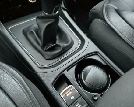 Чорний Фольксваген Туран, об'ємом двигуна 1.97 л та пробігом 240 тис. км за 14700 $, фото 26 на Automoto.ua