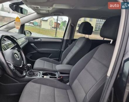 Чорний Фольксваген Туран, об'ємом двигуна 1.6 л та пробігом 207 тис. км за 15800 $, фото 26 на Automoto.ua